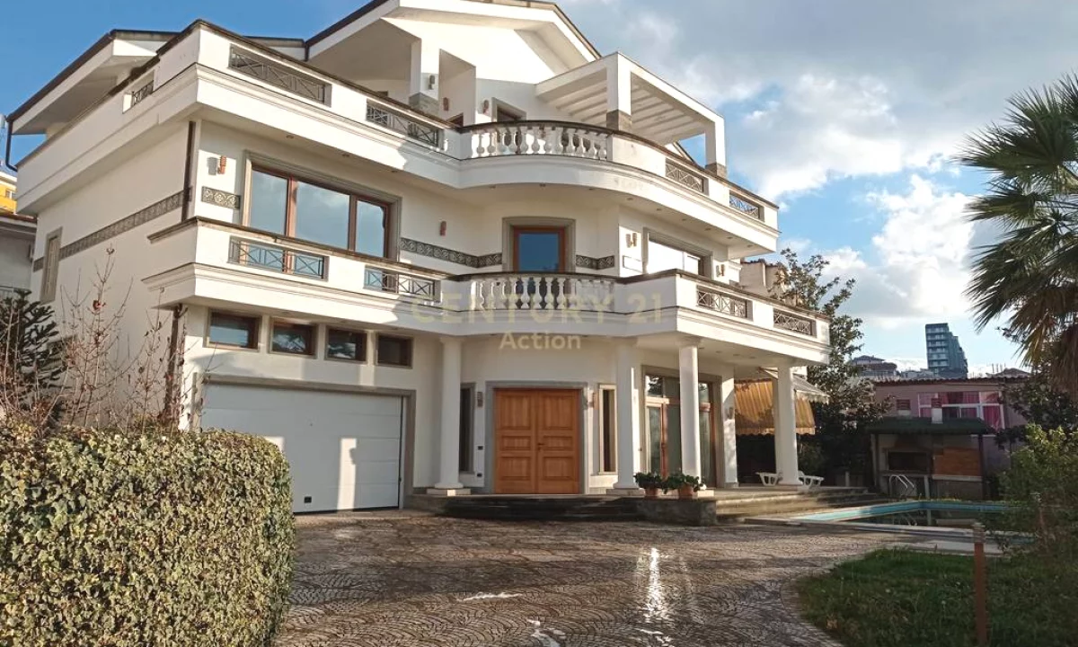 Shtepi ne shitje Apartament ne Tirane, 4+1, Mobilimi E mobiluar, Pagesa 800,000  Euro.