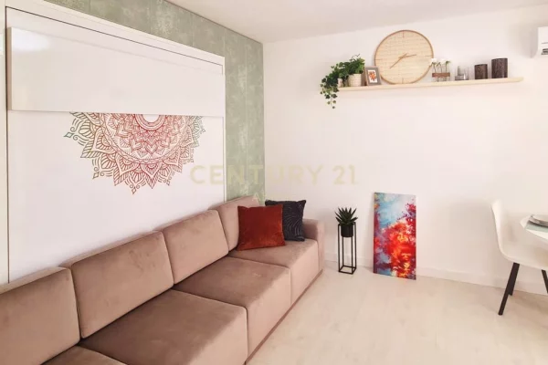 Appartamento in vendita a Tirana Garsoniere, Arredato