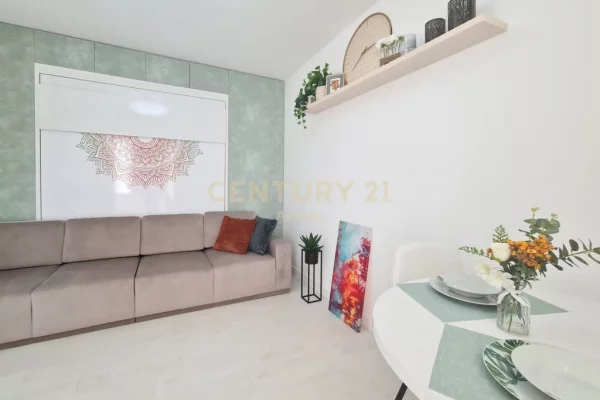 Appartamento in vendita a Tirana Garsoniere, Arredato