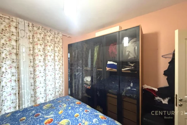 Appartamento in vendita a Tirana 2+1, Arredato