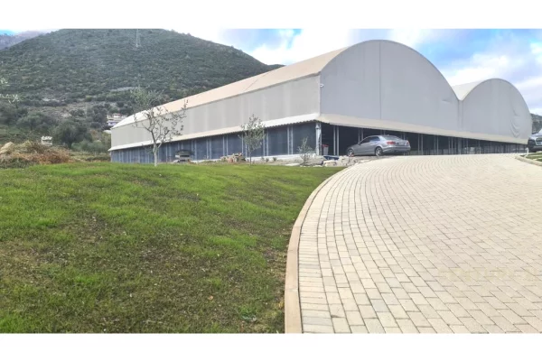 KOMPLEKS SPORTIV & HAPESIRA ARGËTIMI