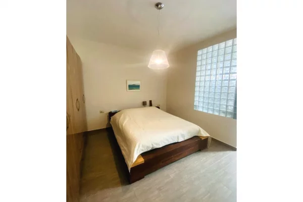 Appartamento in vendita a Tirana 2+1, Arredato