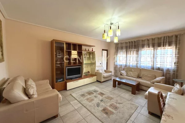 House for Rent 2+1 in Tirana - 700 Euro