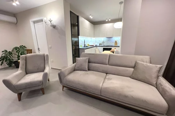 House for Rent 1+1 in Tirana - 950 Euro