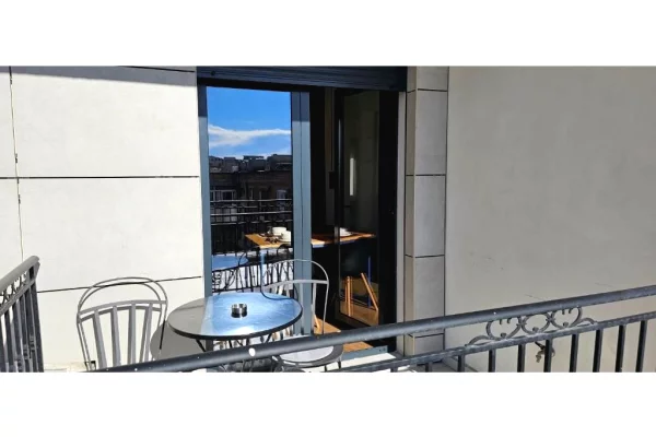 Appartamento in vendita a Tirana 1+1, Arredato