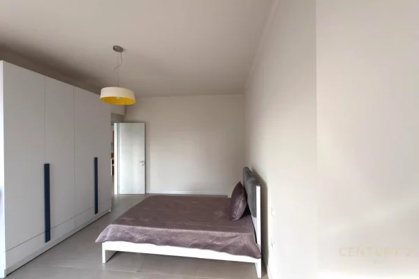 Appartamento in vendita a Tirana 2+1, Arredato