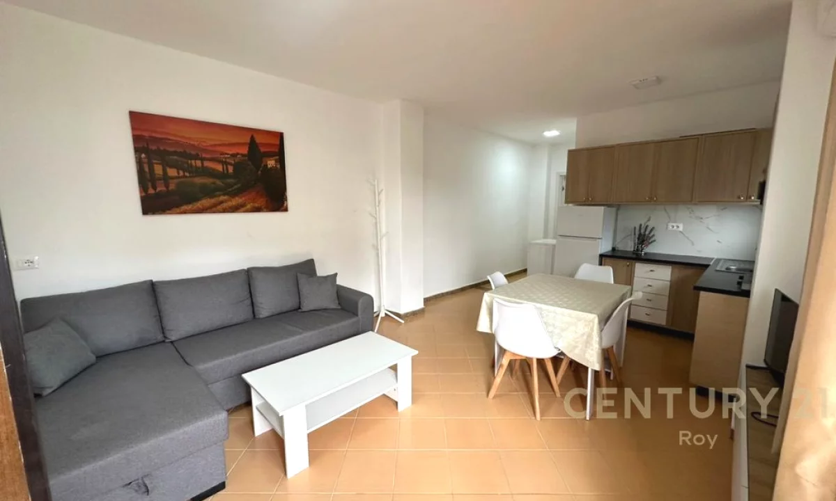 Appartamento in vendita a Durazzo 1+1, Arredato