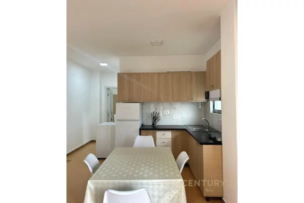 Appartamento in vendita a Durazzo 1+1, Arredato