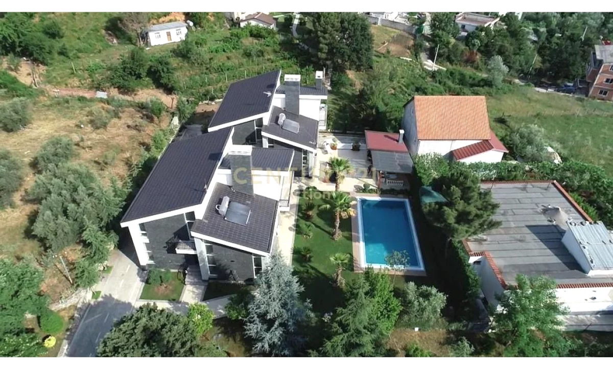 Apartment for rent in Tirana 7+1, Furnished