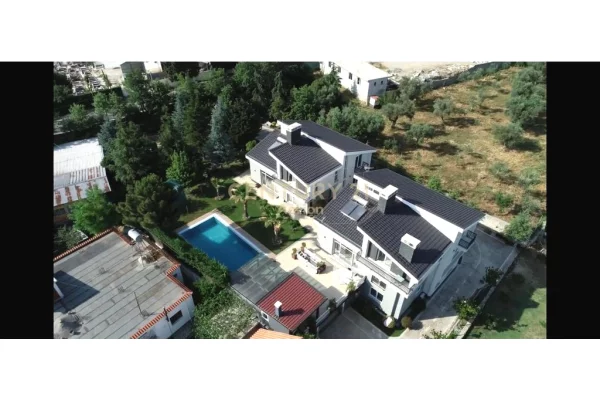 Apartment for rent in Tirana 7+1, Furnished