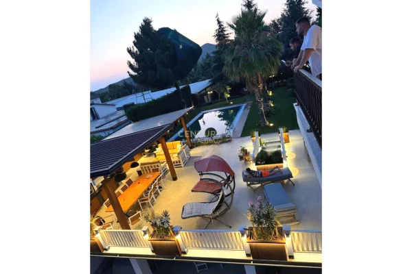 Apartment for rent in Tirana 7+1, Furnished