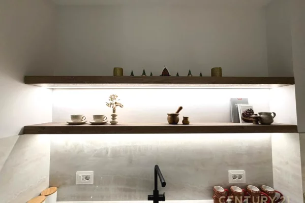 Appartamento in vendita a Tirana 3+1, Arredato