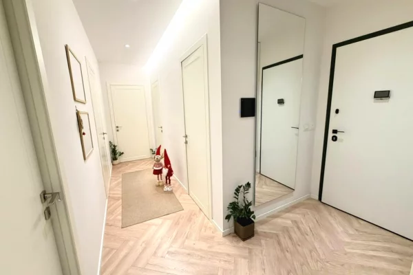 Appartamento in vendita a Tirana 3+1, Arredato