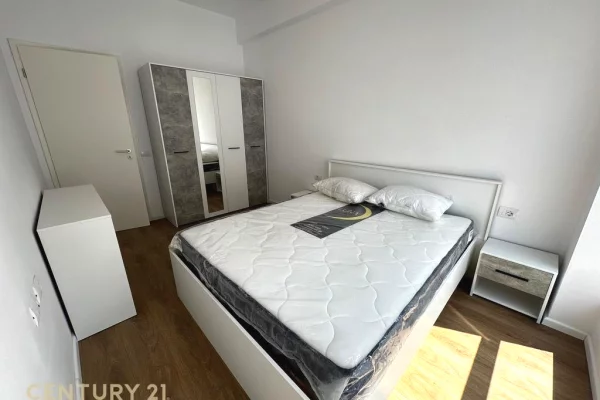 Appartamento in vendita a Tirana 1+1, Arredato