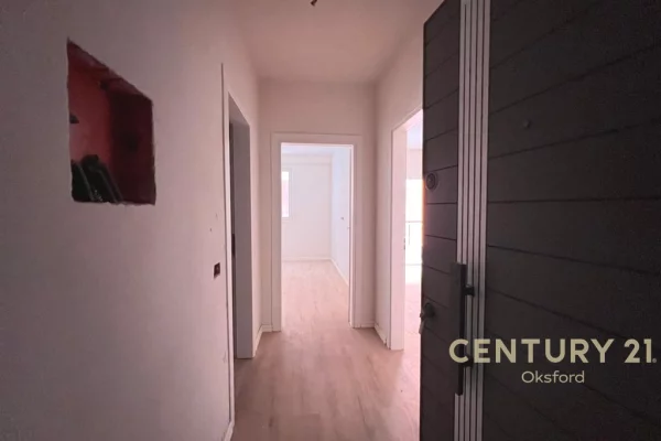 Appartamento in vendita a Tirana 1+1, Vuoto