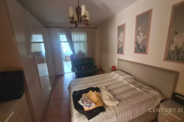 Appartamento in vendita a Tirana 4+1, Arredato