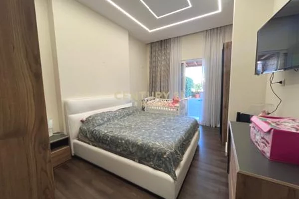 Apartment for sale in Tirana 1+1, Furnished