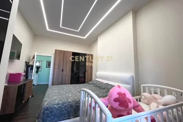 Apartment for sale in Tirana 1+1, Furnished