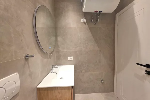 Appartamento in affitto a Tirana 1+1, Arredato