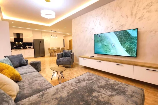 Shtepi me qera Apartament ne Vlore, 2+1, Mobilimi E mobiluar, Pagesa 800  Euro.