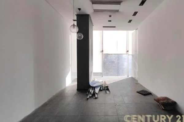 Business Property in Sale 3+1 in Tirana - 135,000 Euro