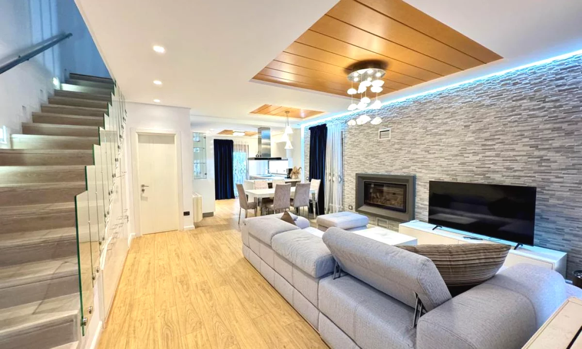 Luxury villas for rent in Tirana 3+1, Furnished