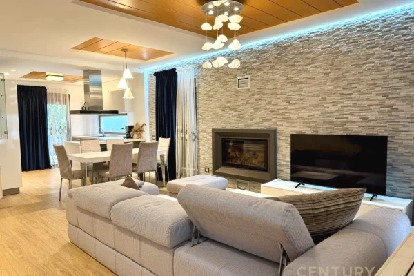Luxury villas for rent in Tirana 3+1, Furnished