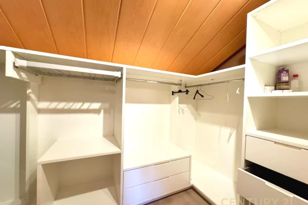 Luxury villas for rent in Tirana 3+1, Furnished