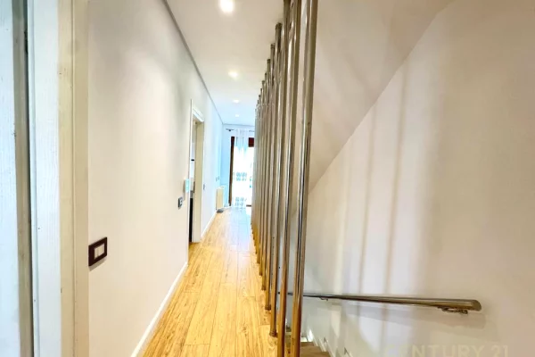 Luxury villas for rent in Tirana 3+1, Furnished