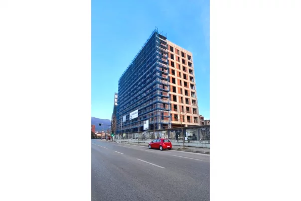 Apartament 2+1+2 në shitje në Bulevardin Bajram Curri, Tiranë