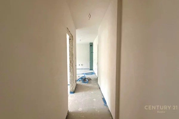 Appartamento in vendita a Tirana 2+1, Vuoto