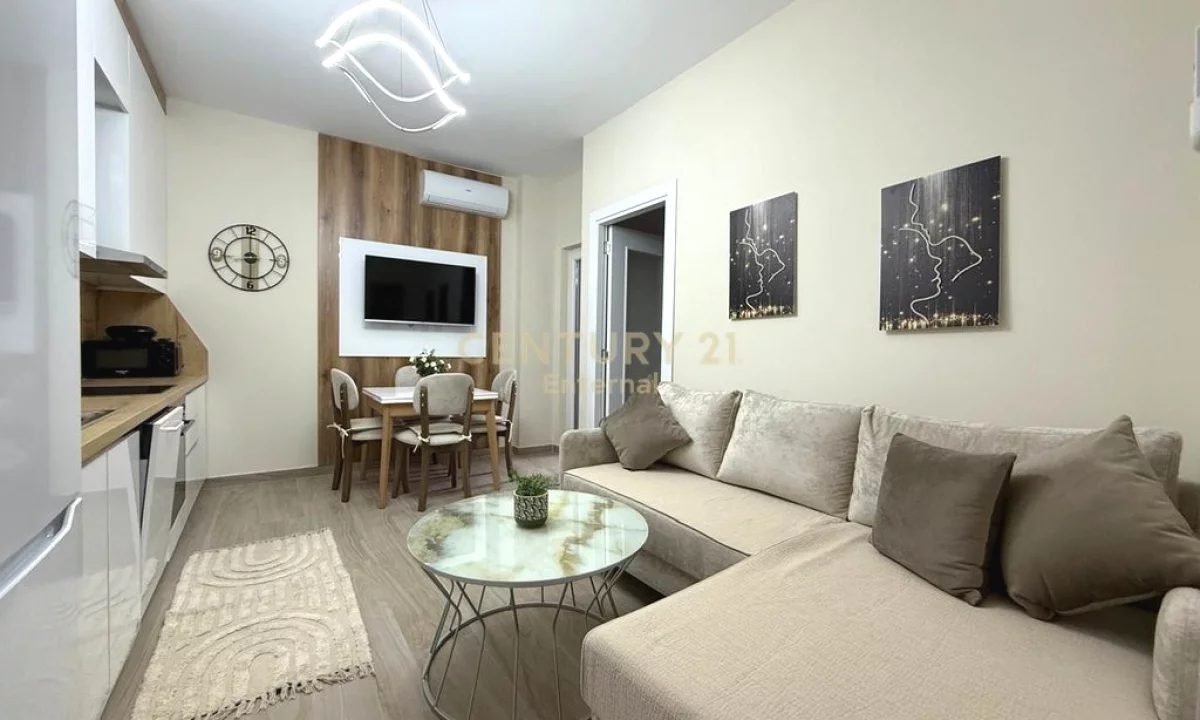 Shtepi me qera Apartament ne Tirane, 2+1, Mobilimi E mobiluar, Pagesa 600  Euro.