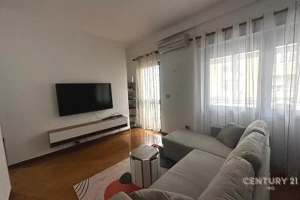 House for Rent 1+1 in Tirana - 600 Euro