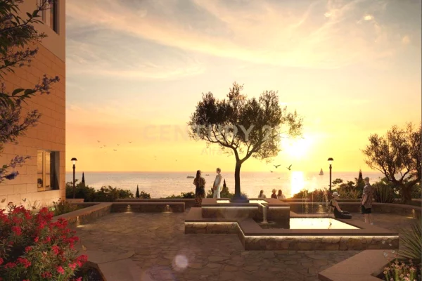 1+1 PER SHITJE TEK SQUARE VILLAGE !