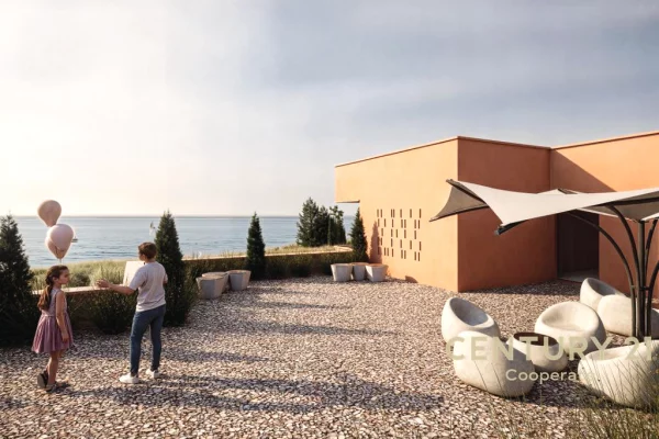 Apartment for sale in Saranda Garsoniere, Emty