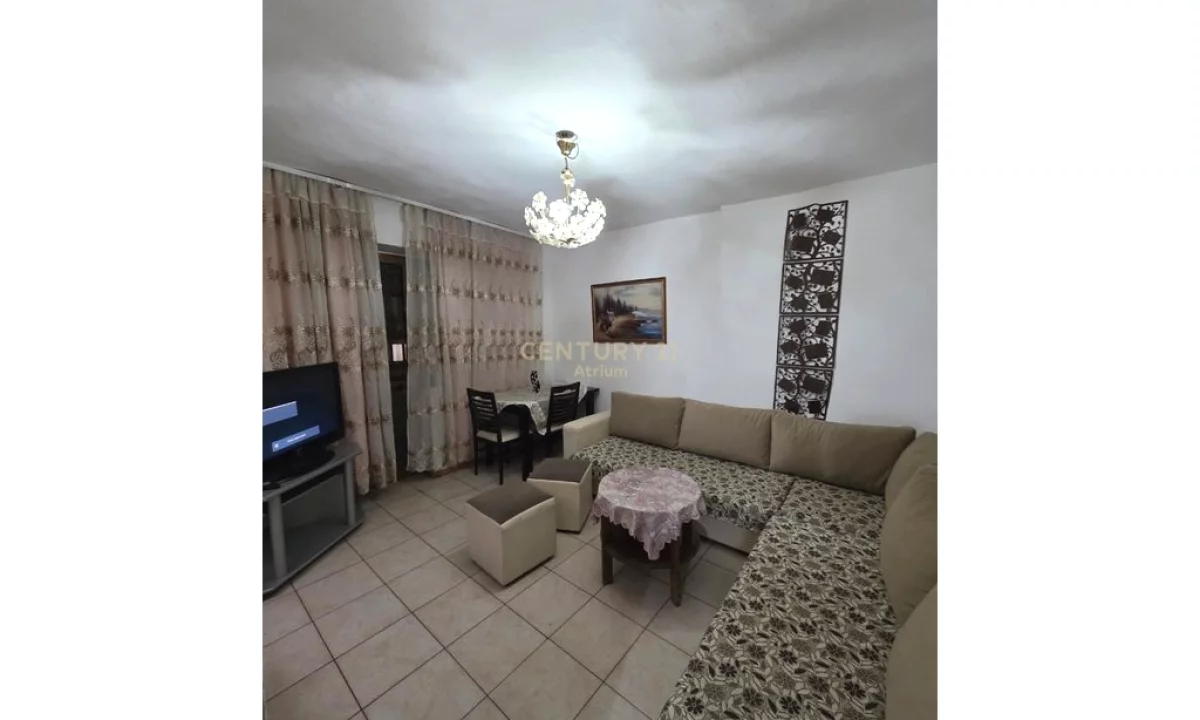 Appartamento in vendita a Tirana 1+1, Arredato