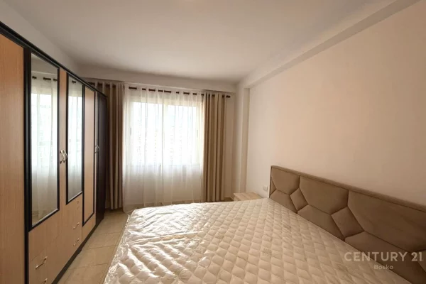 Appartamento in affitto a Tirana 1+1, Arredato