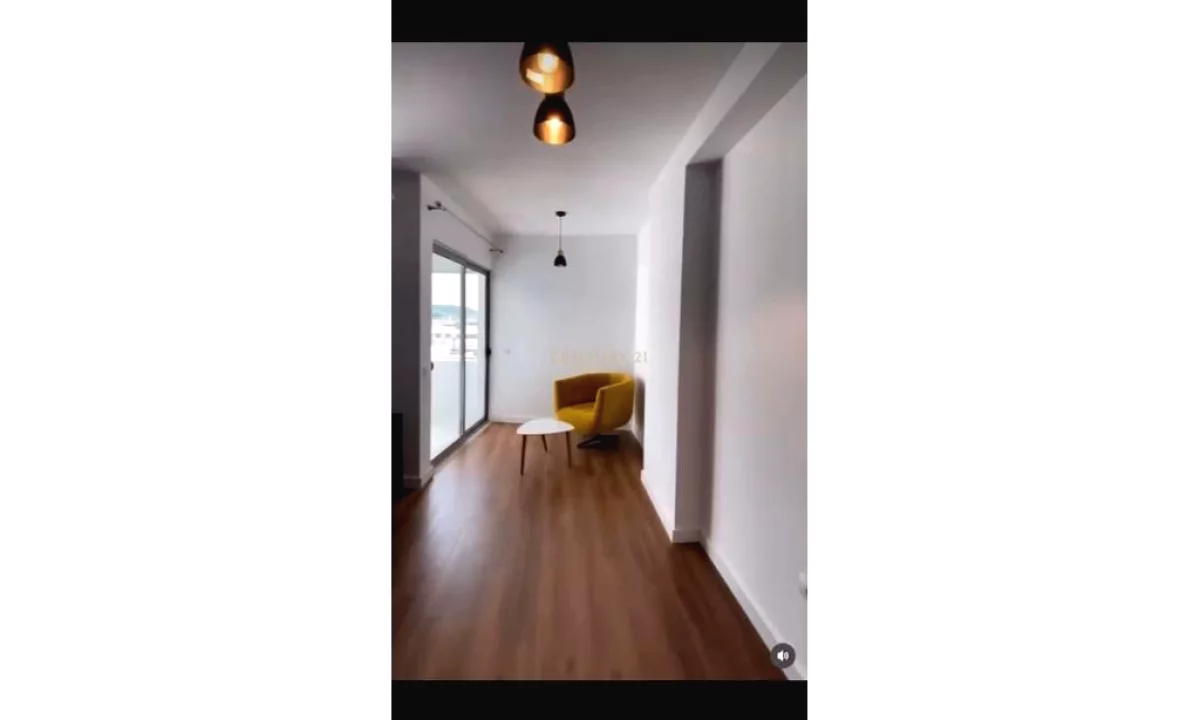 Appartamento in vendita a Tirana 2+1, Arredato