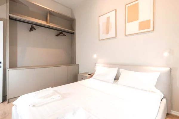 Shtepi me qera Apartament ne Tirane, 2+1, Mobilimi E mobiluar, Pagesa 1,300  Euro.