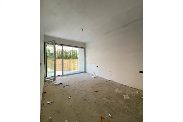 Appartamento in vendita a Tirana 2+1, Vuoto