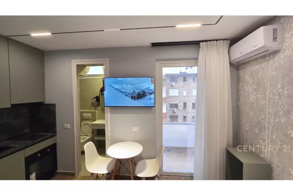 Appartamento in vendita a Tirana Garsoniere, Arredato