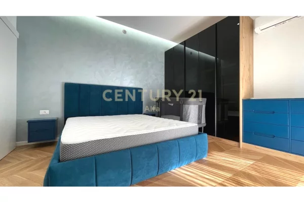 Appartamento in affitto a Tirana 3+1, Arredato