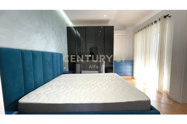 Appartamento in affitto a Tirana 3+1, Arredato