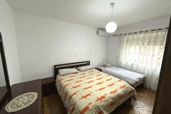Shtepi me qera Apartament ne Tirane, 2+1, Mobilimi E mobiluar, Pagesa 55,000  Leke.