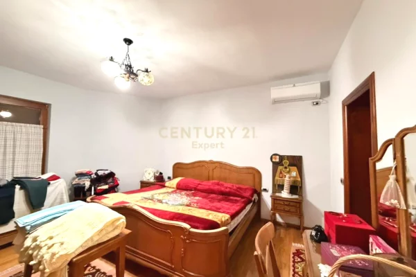 Villa di lusso in affitto a Tirana 6+1, Arredato