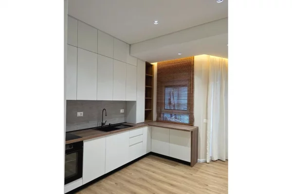 Appartamento in affitto a Tirana 1+1, Arredato