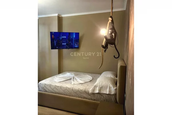 Appartamento in vendita a Tirana 2+1, Arredato