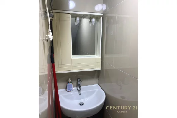 Ambient Komercial Per Shitje ne Vasil Shanto!