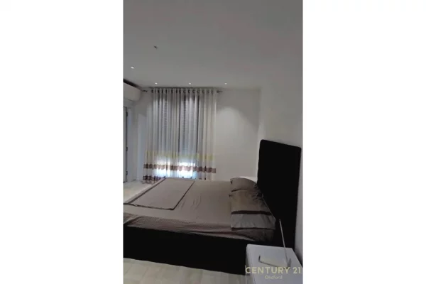 Appartamento in affitto a Tirana 2+1, Arredato