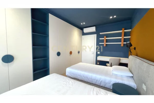 Appartamento in affitto a Tirana 2+1, Arredato